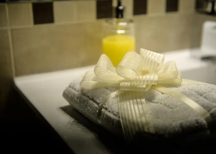 El Canton De Carlos Castelserás